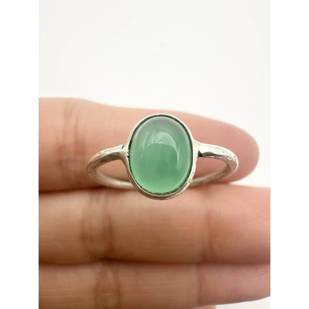 Sterling Silver Green Onyx Cabochon Ring Size 8